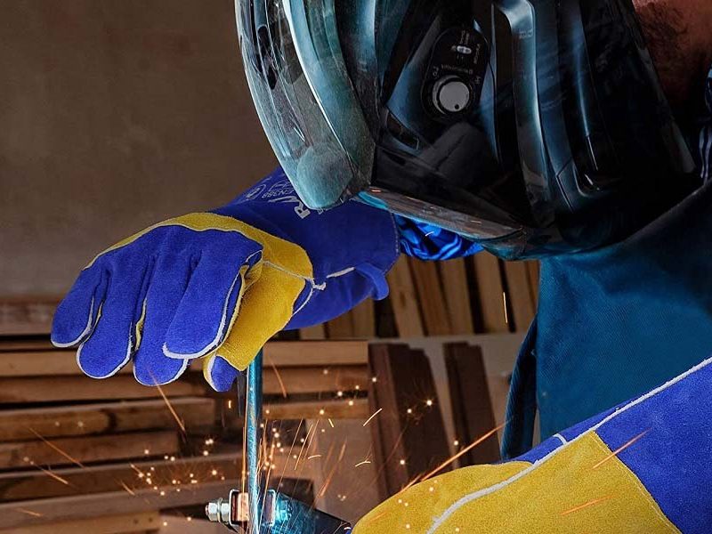 Everything You Need to Know About Welding Gloves